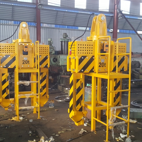 COIL LIFTER 20 TẤN