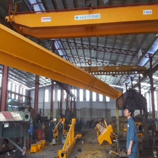 CẦU TRỤC DẦM ĐÔI 20 TẤN